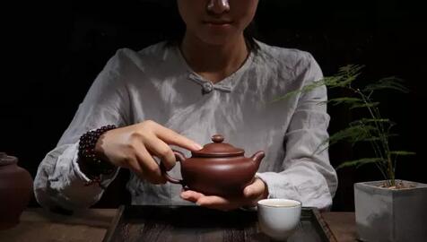 别小看茶几，它可是品茶的灵魂